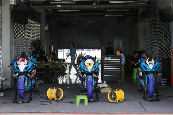 พัดลมท่อ